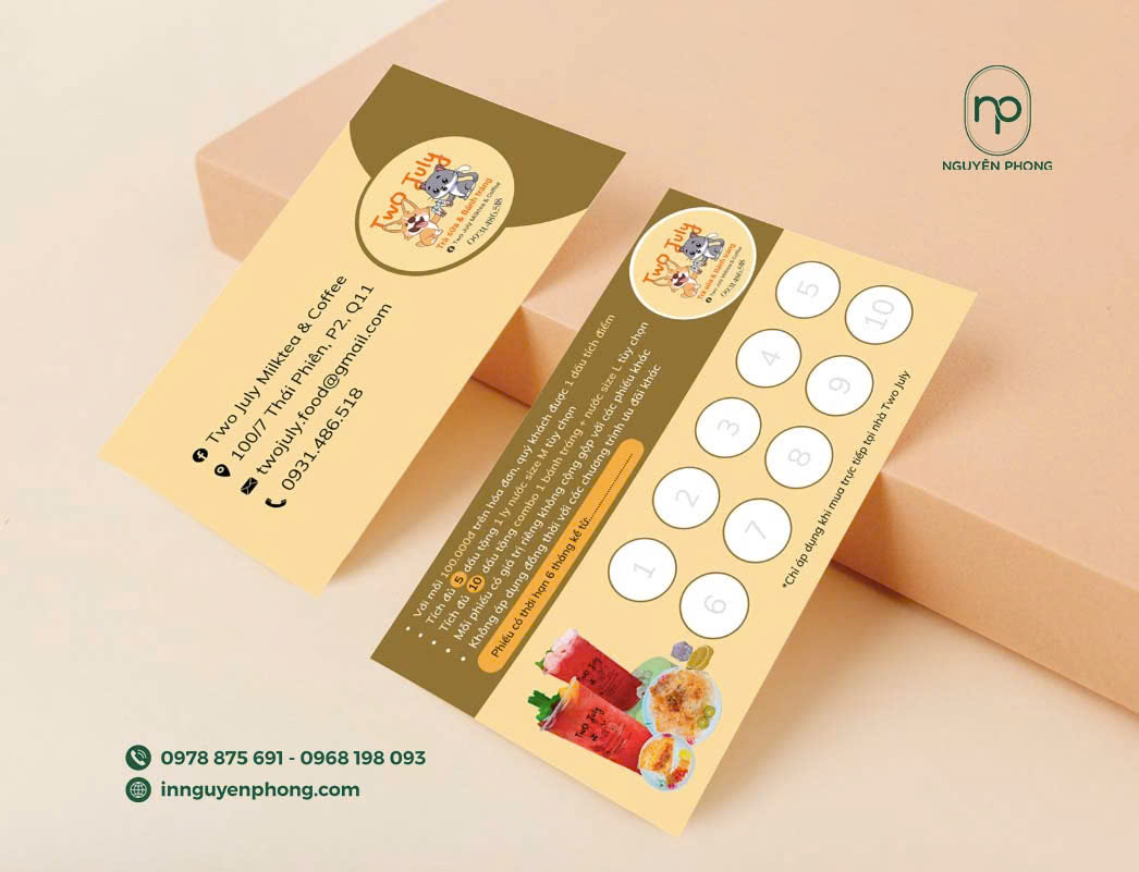 Voucher được làm từ chất liệu giấy mĩ thuật